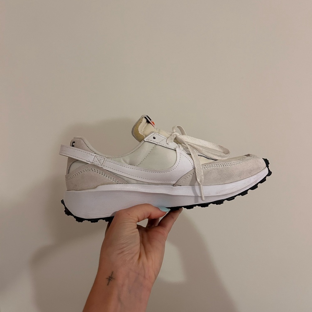 Nike Womens White Sneakers